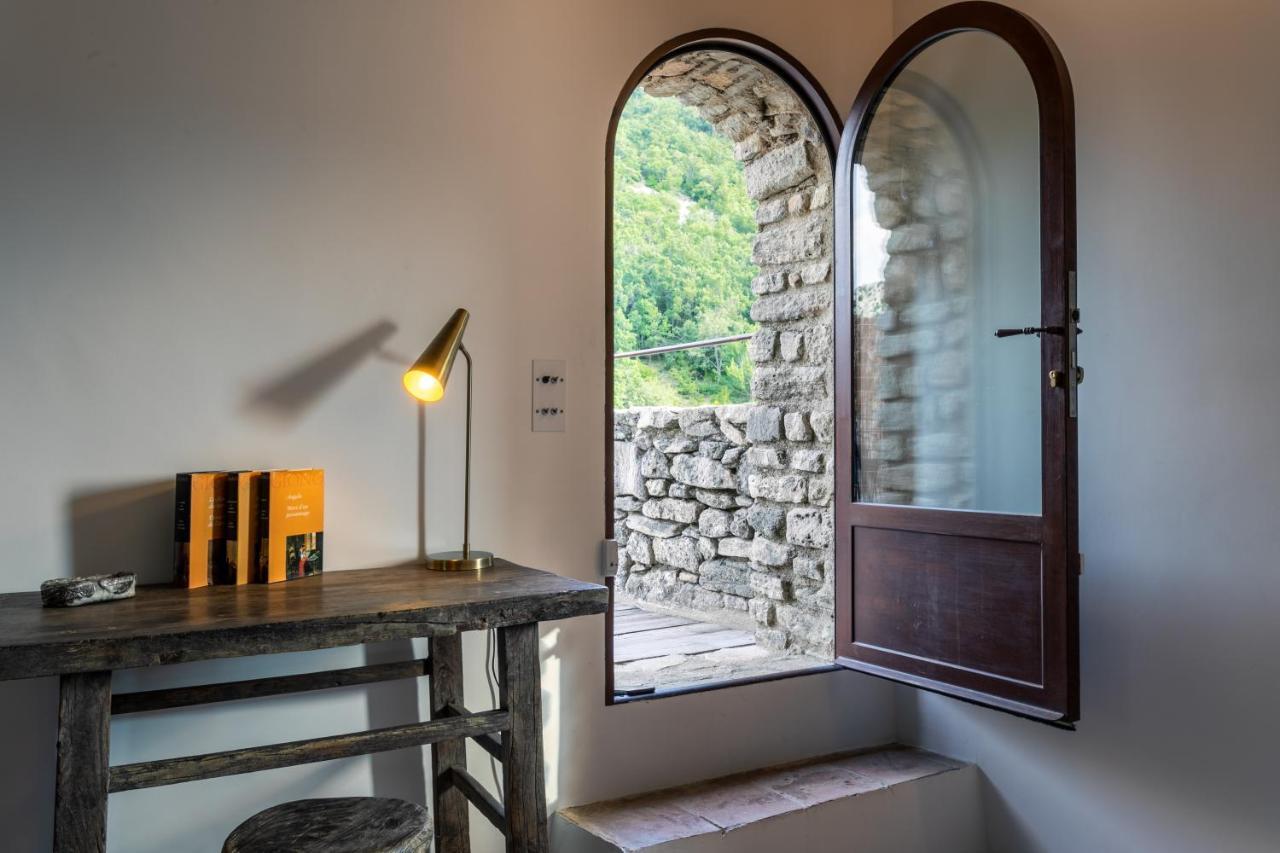 Le Domaine Du Castellas Sivergues Zewnętrze zdjęcie
