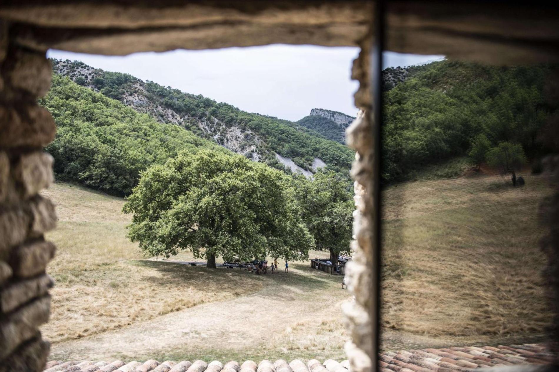 Le Domaine Du Castellas Sivergues Zewnętrze zdjęcie