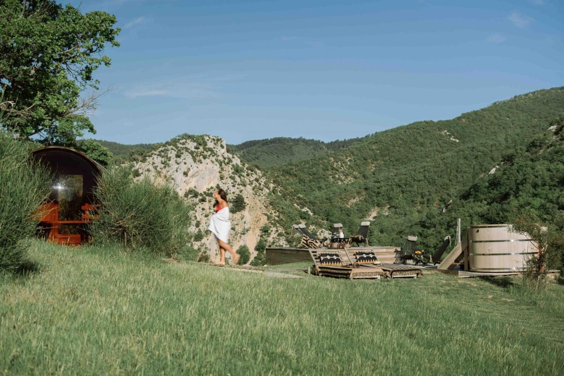 Le Domaine Du Castellas Sivergues Zewnętrze zdjęcie