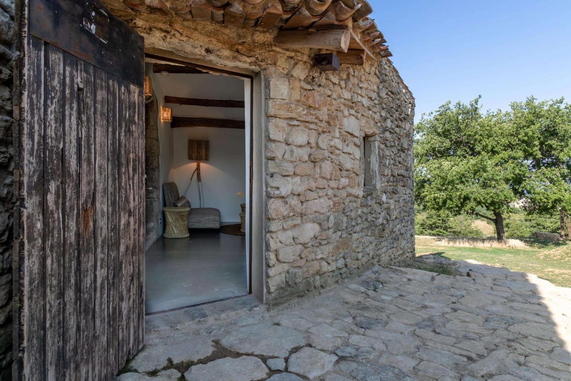 Le Domaine Du Castellas Sivergues Zewnętrze zdjęcie